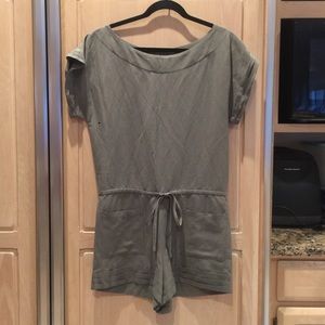 Alice Olivia Women’s jumpsuit size S Linen+Silk